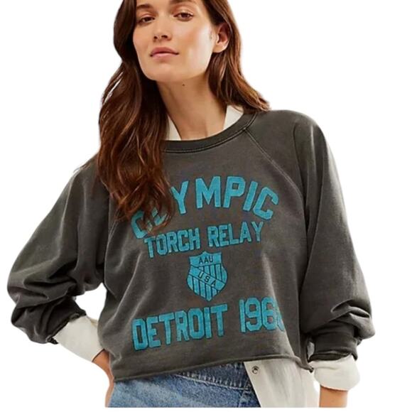 Free People × The Bureau Olympic Relay Crew, Cropped, Gray, Streetwear, Preppy L - Picture 1 of 7